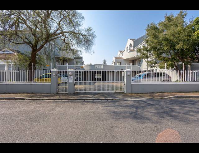 1 BEDROOM APARTMENT SOLD IN RONDEBOSCH